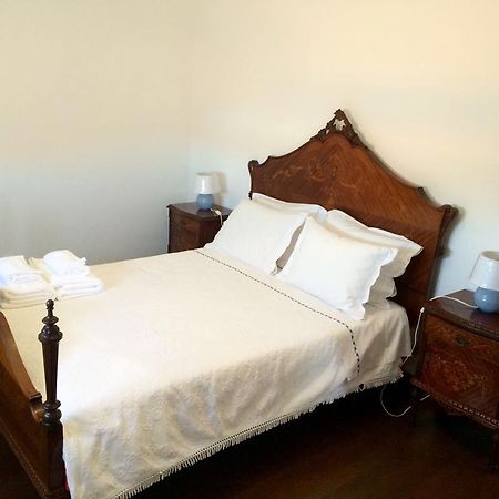 Private Room In Old Town Viana do Castelo Exterior foto
